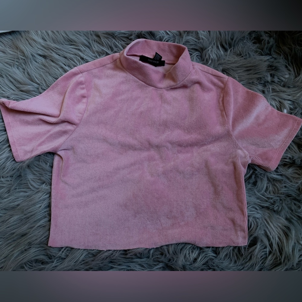 Cropped corduroy pink top